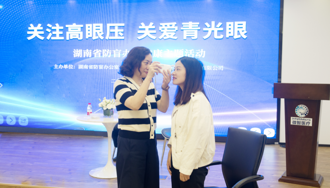 4444 4444